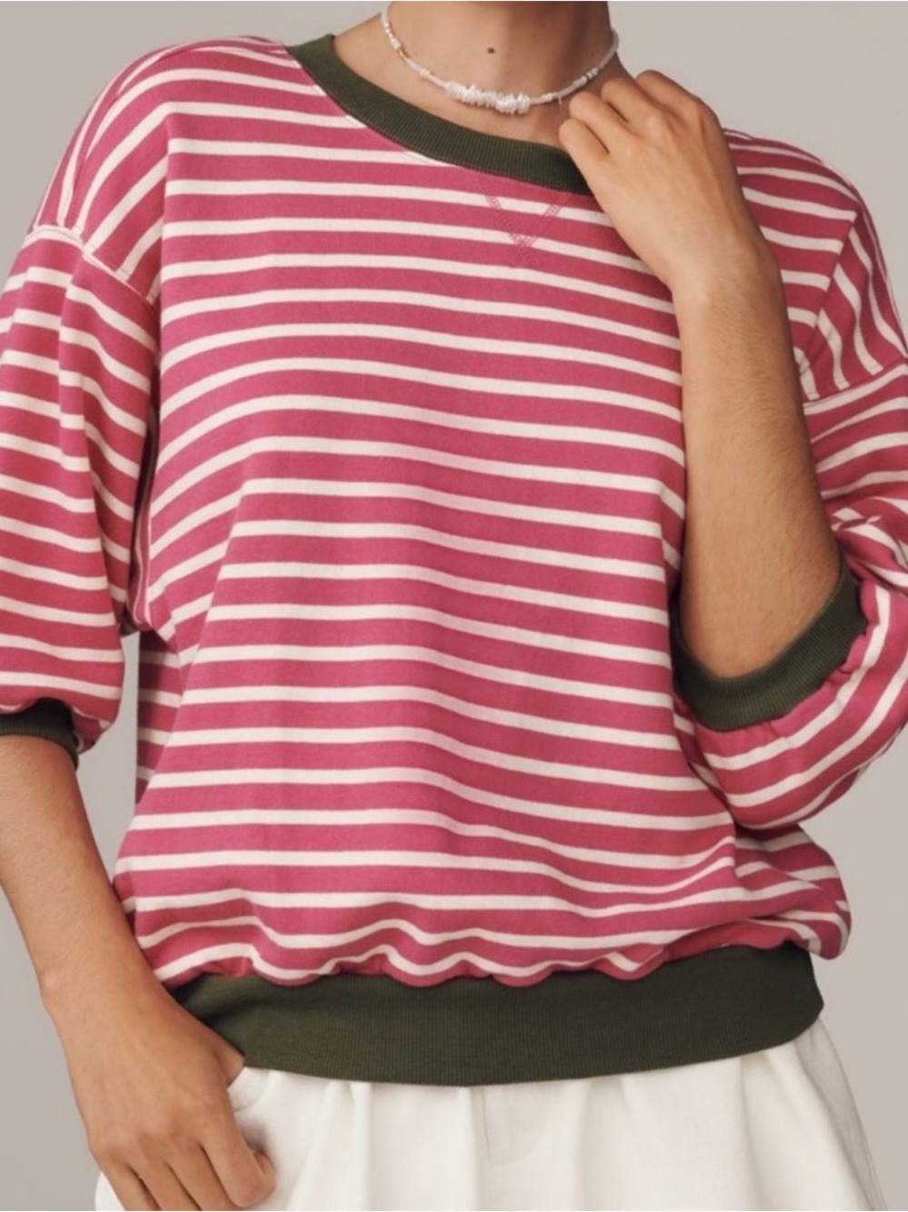 NWOT - Pilcro Nikki Bubble Sweatshirt. size. m
